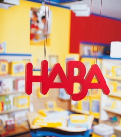 Kolli: 1 Wooden logo