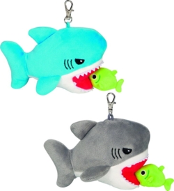 Kolli: 6 Quivering shark pendant