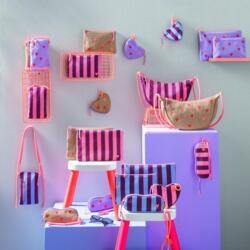 Kolli: 1 Presentation Box - Little secrets bags Only available in a complete set. Little Secrets Bags