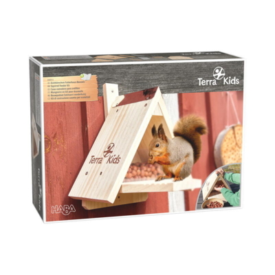 Kolli: 1 Terra Kids Squirrel Feeder Kit