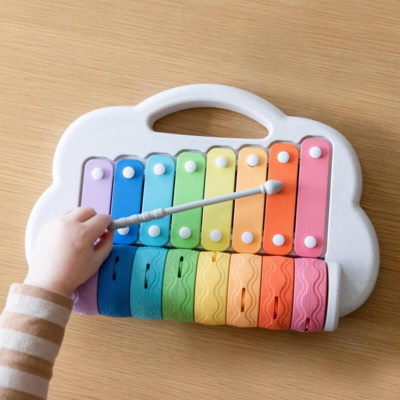 Kolli: 1 Rainbow Roller Xylophone