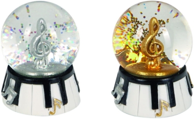 Kolli: 24 Glass snow globe